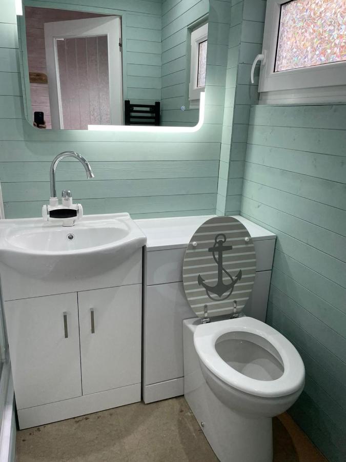 SaltdeanThe Old Garageアパートメント エクステリア 写真